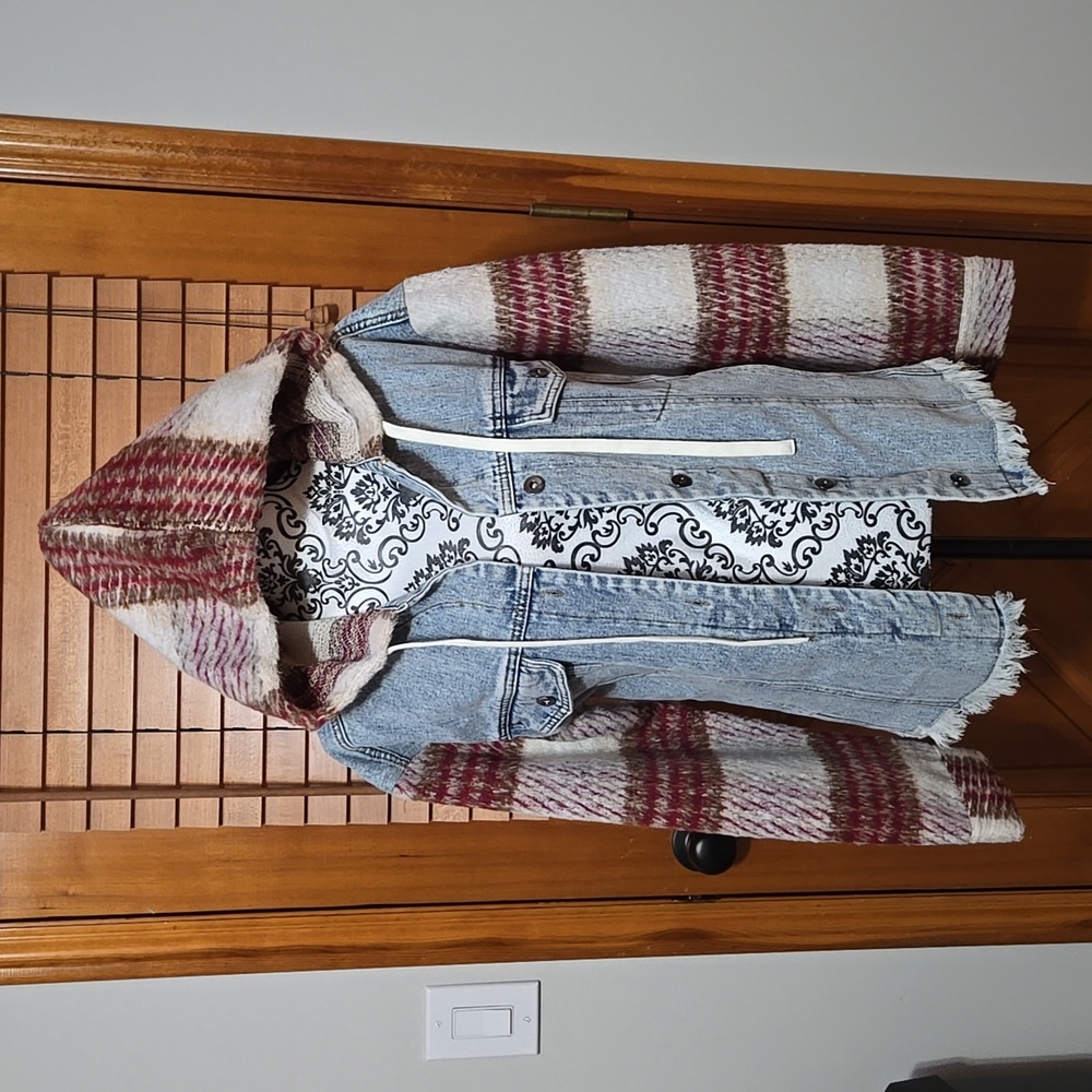 New Era denim and flannel hooded jacket in medium